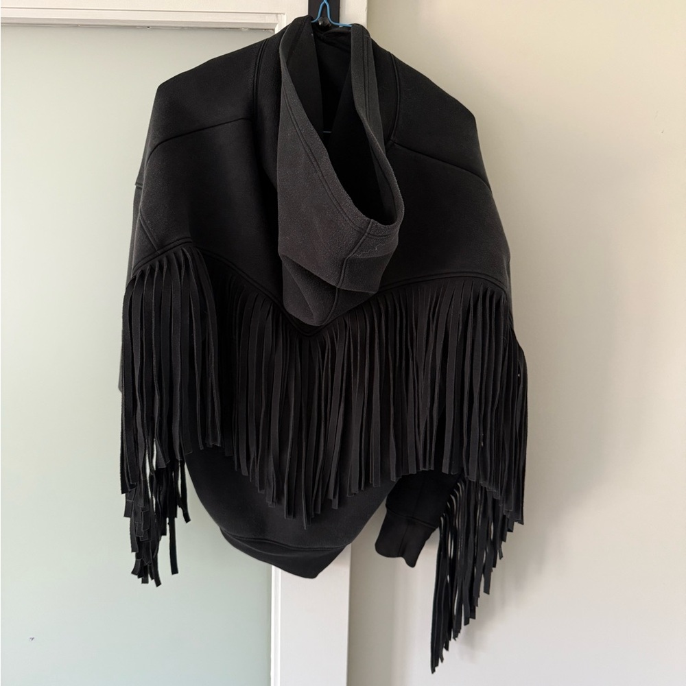 Levi's Black Fringe Hoodie - Picture 4 of 6